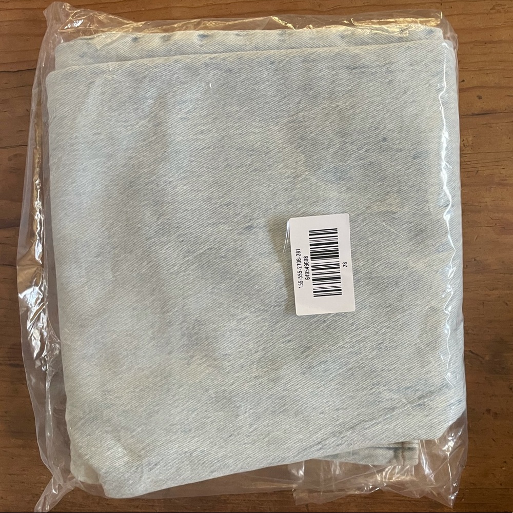‼️SOLD‼️ Abercrombie & Fitch 90s Low Rise Baggy Jeans - Picture 8 of 8